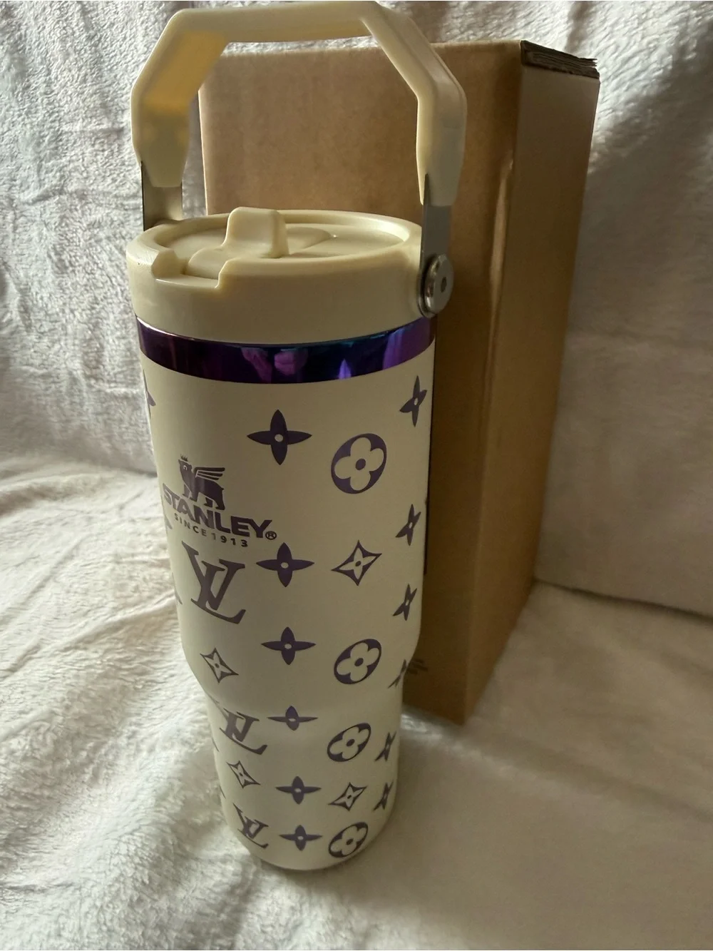 New Stanley 30oz Cream Laser LEngravedV Oil Slick Flip Top - Picture 4 of 6